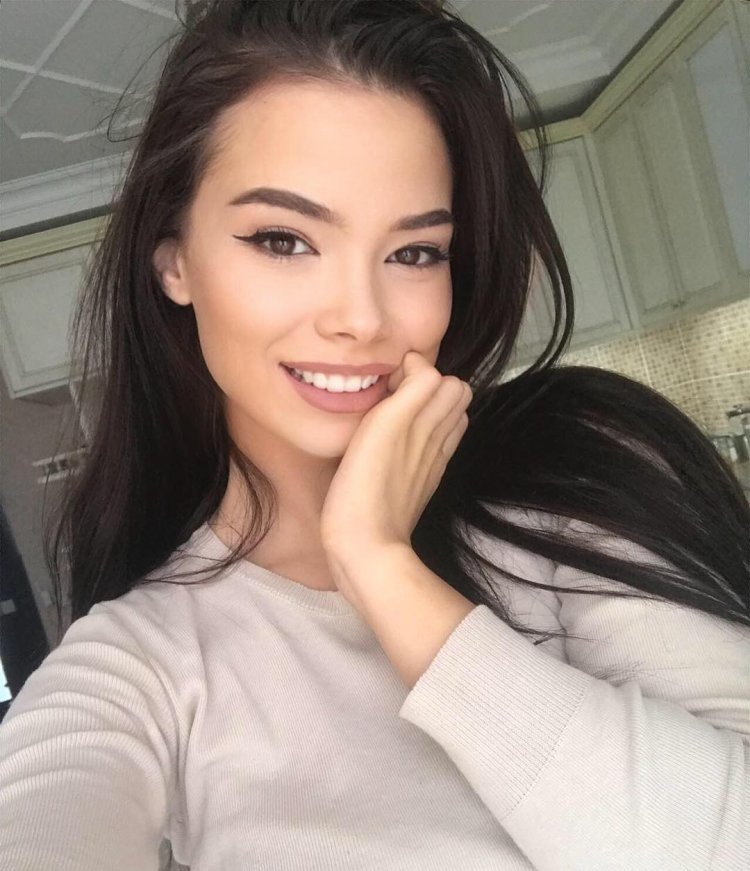 Красивые смуглянки девушки