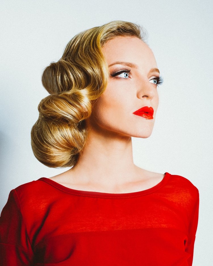 Варвара Гусинская в Максим