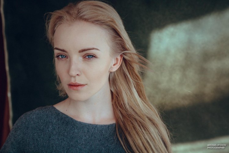 Варвара Гусинская фото в купальнике