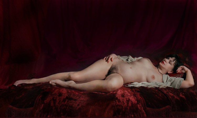 Натурщица Лиза Вылегжанина