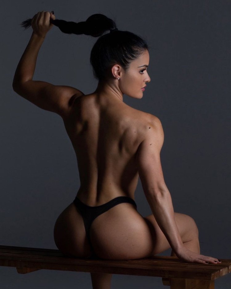 Рэйчел Картер фитнес ню