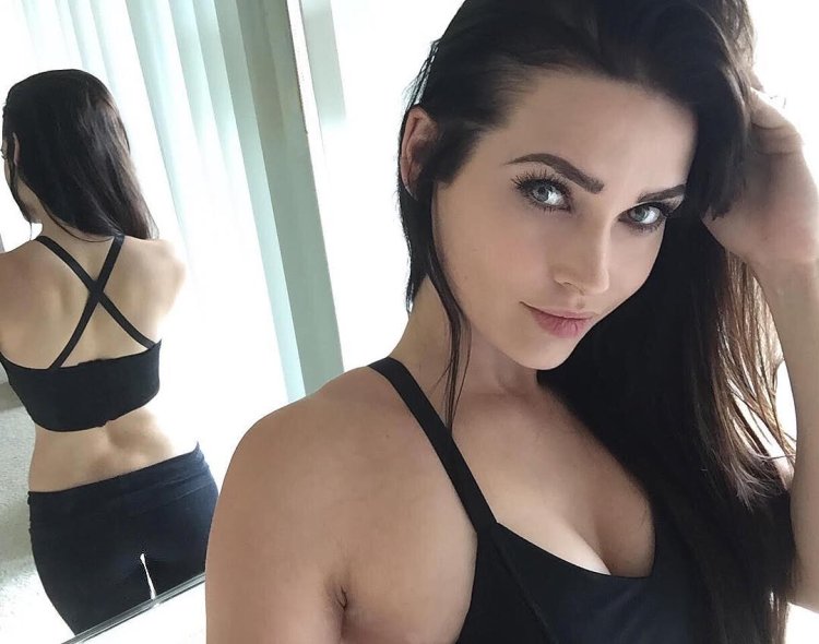 Niece Waidhofer Катерина Темникова