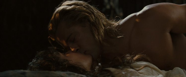 Диана Крюгер в фильме Троя голая