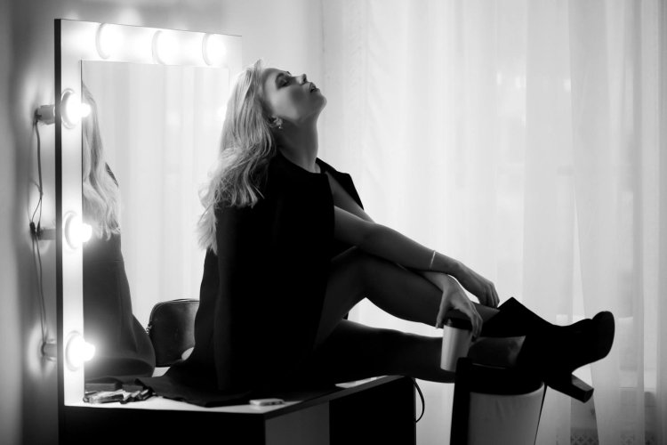 Марина Сердешнюк Сваты в купальнике