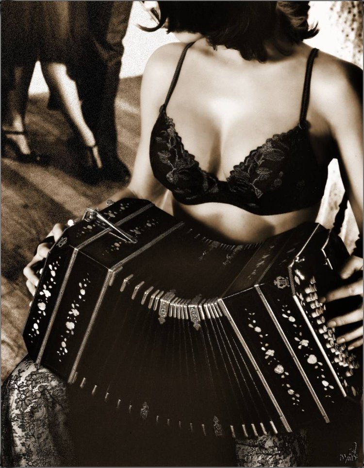 Скандальная фотосессия на заводе