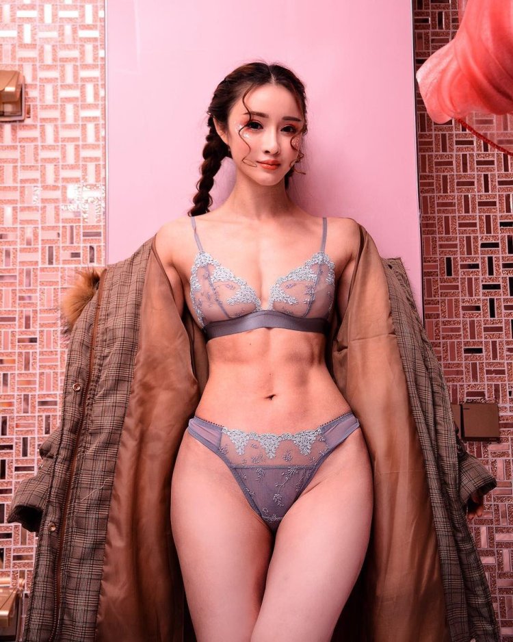 Медсестра-качок из Китая юань херонг