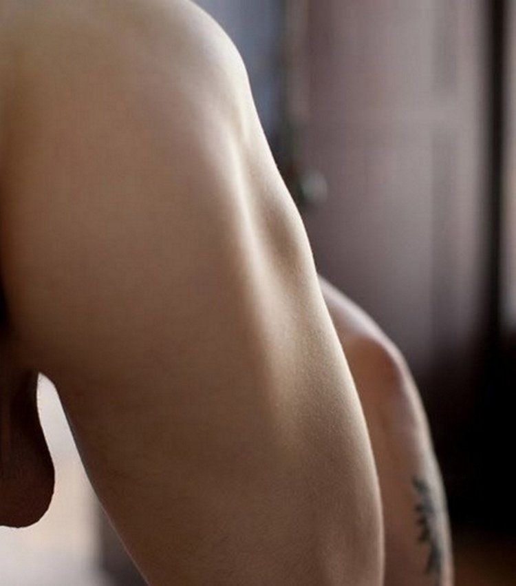 Голые попы парней домашнее