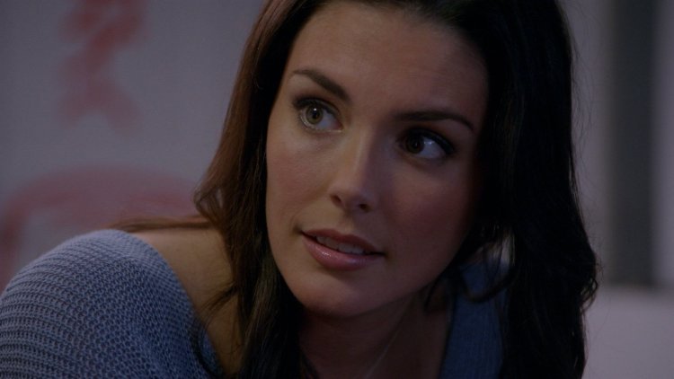 Кэссиди Коул в Нижнем белье