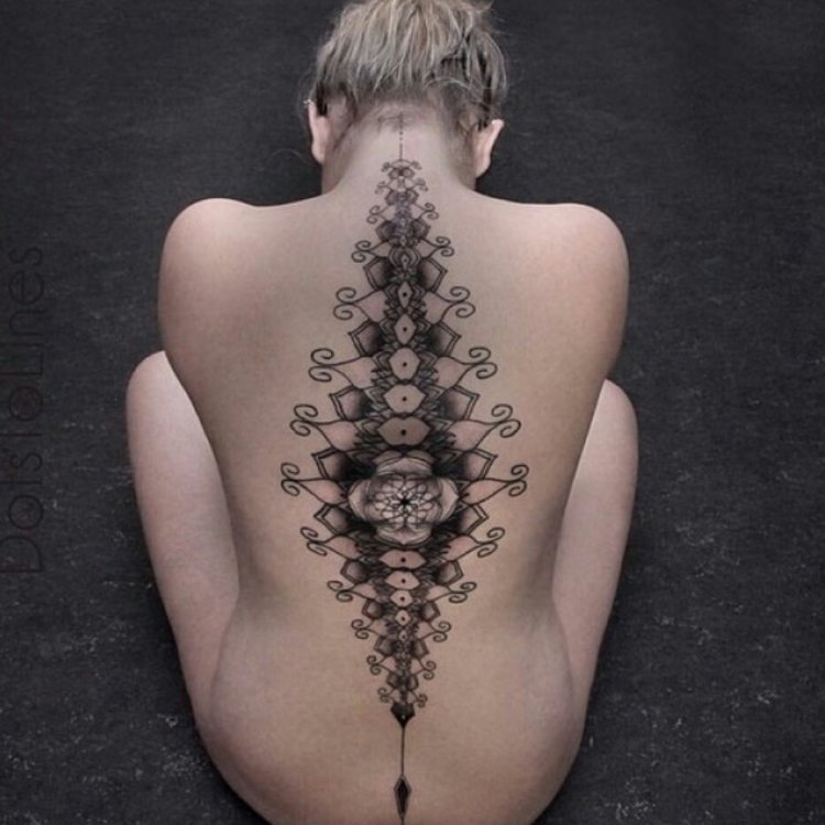 Сакральные Татуировки для женщин