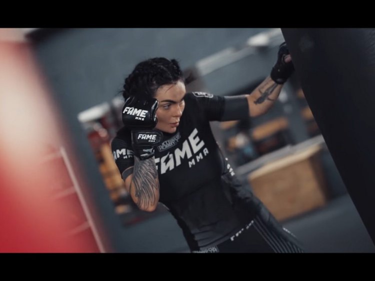 Камила Смогулецка