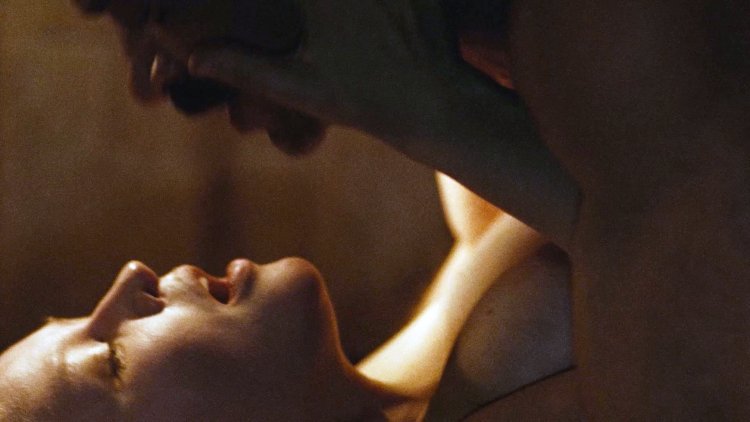 Кристина Асмус а зори тихие в бане