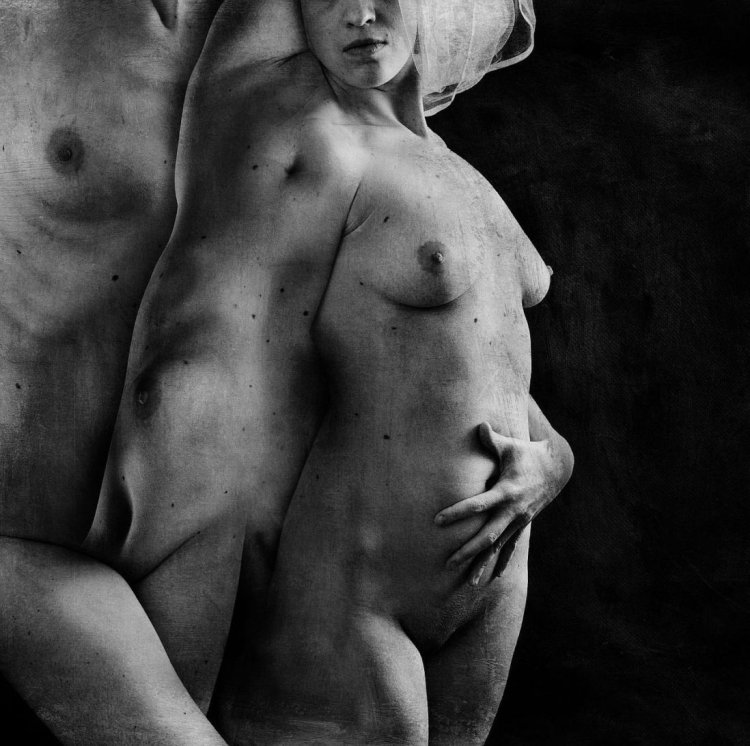 Мужчина и женщина голышом