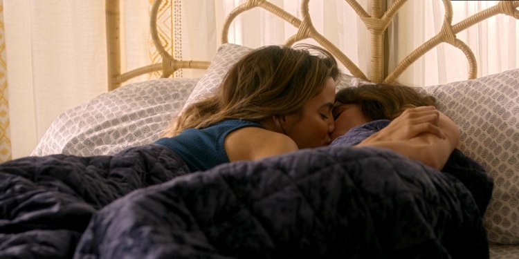 Натали моралес