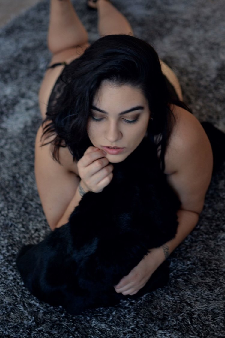 Голые армянские женщины