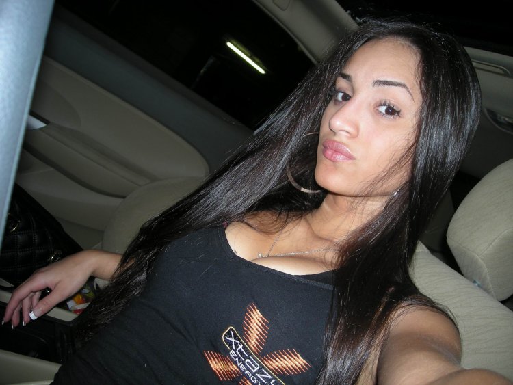 Моника Кесоян