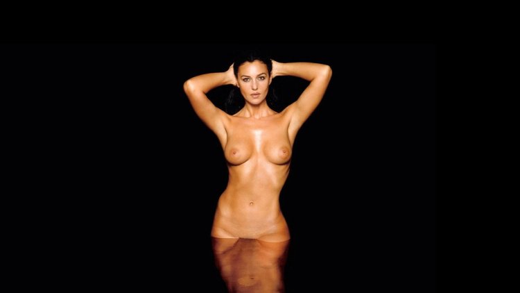 Моника Беллучи голая 1980