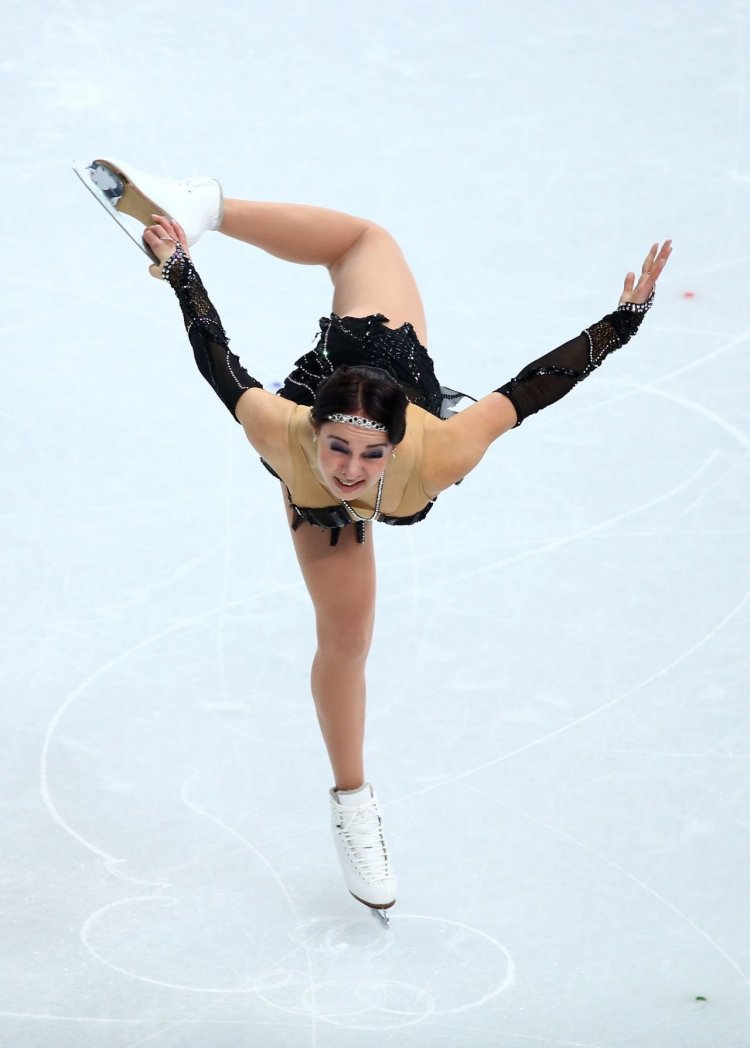 Evgenia Medvedeva Gala gif