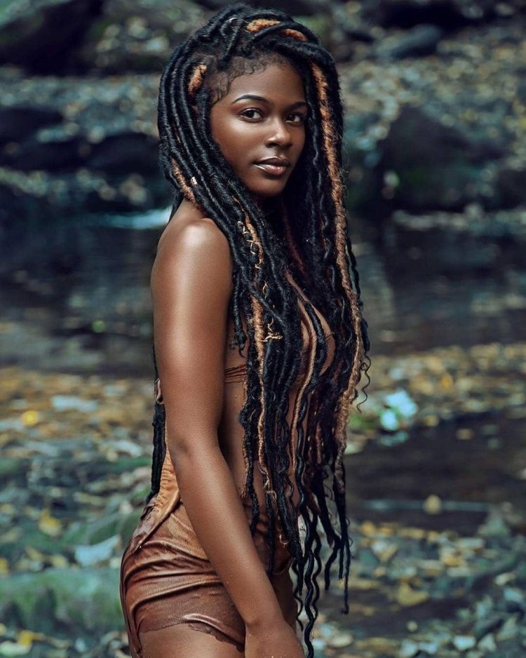 Голые африканские женщины