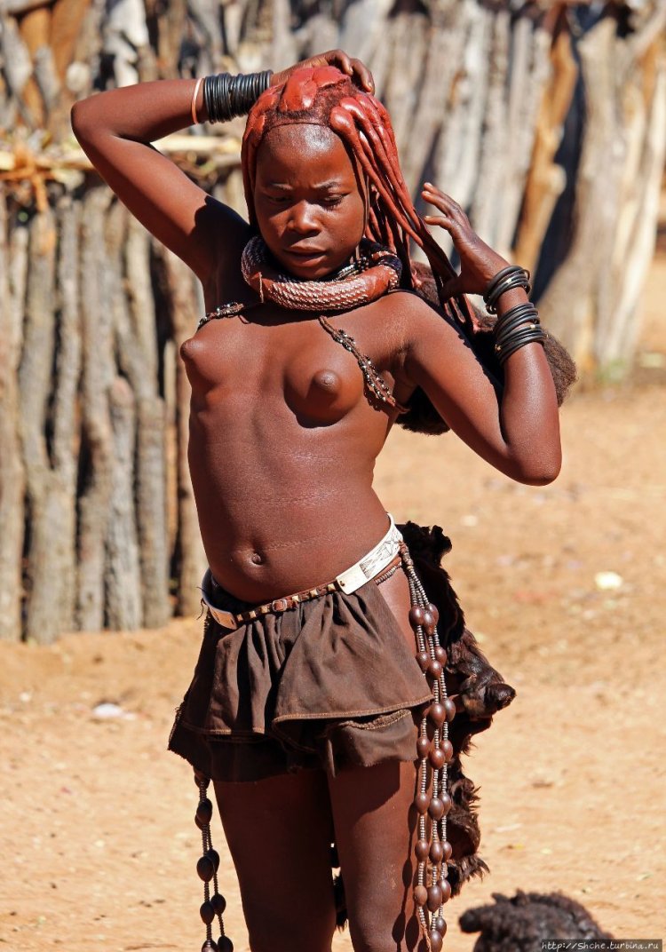 Наоми Харрис фото ню