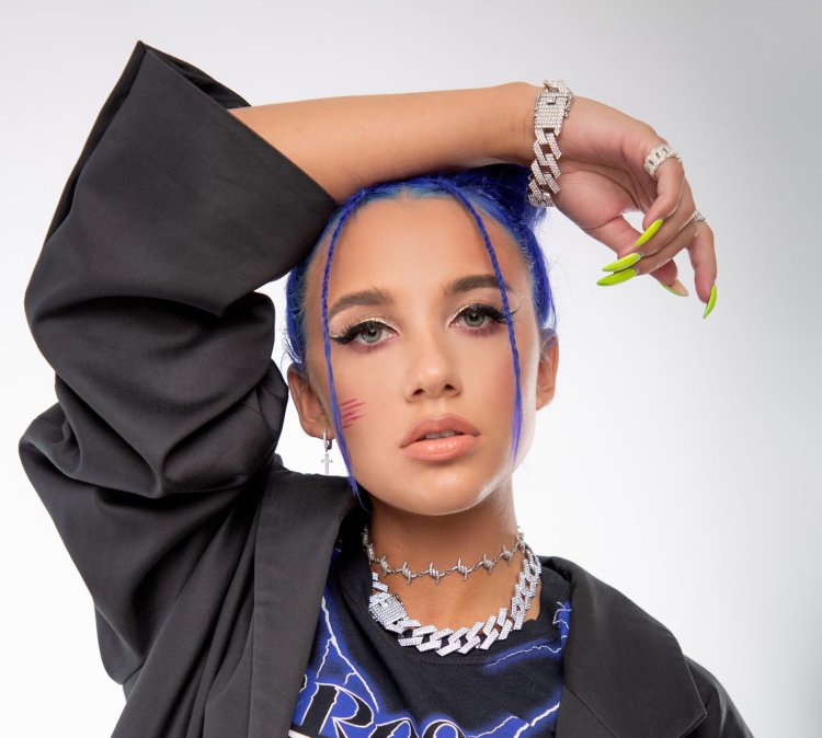 Миа брйка в купальнике