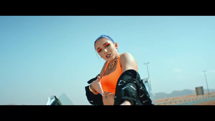 Мия Бойко в бикини