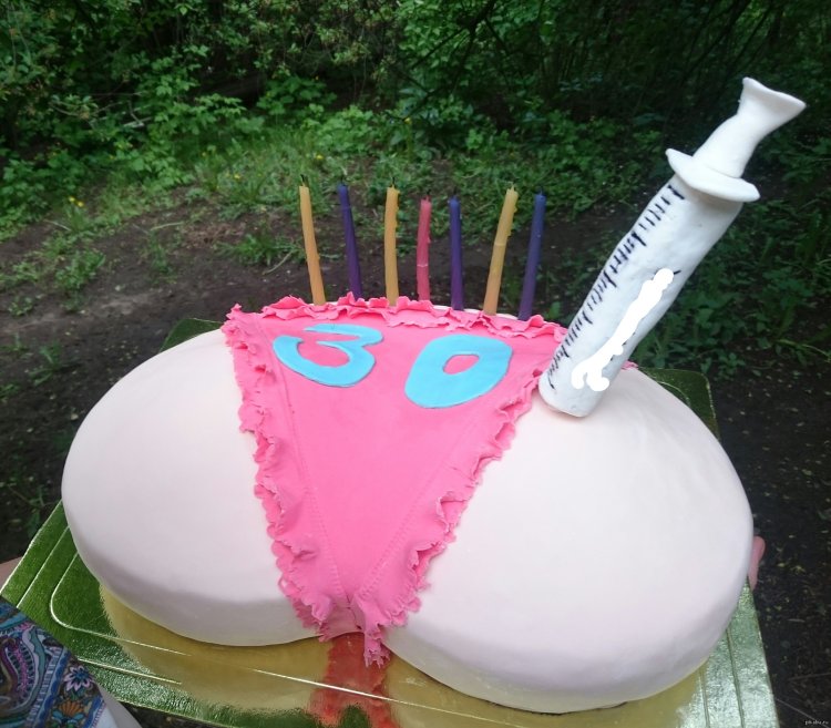 Прикольные торты на день рождения девушке