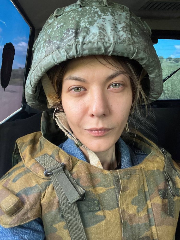 Надана Фридрихсон в купальнике