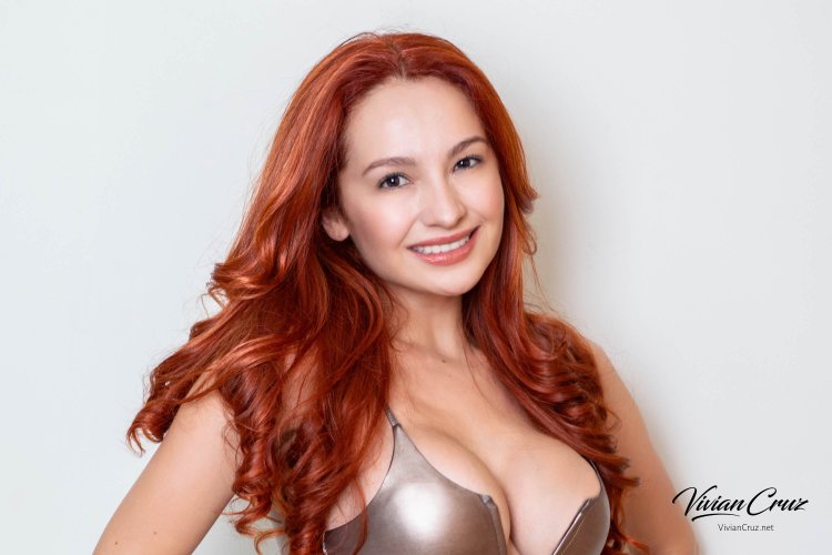 Vivian Cruz модель