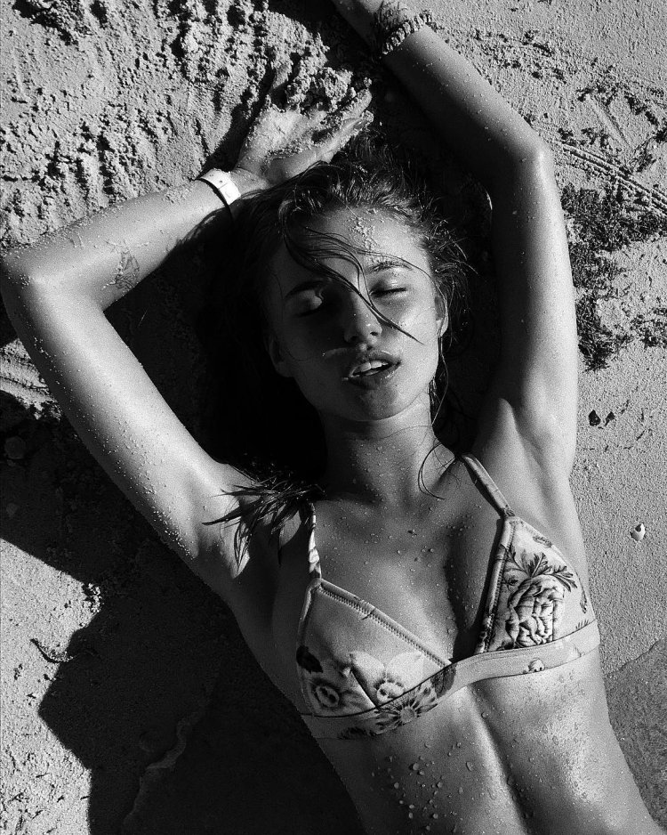 Джозефина Лэнгфорд naked