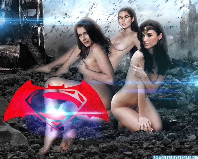 Галь Гадот Татуировки на теле