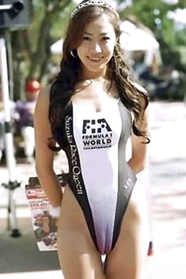 Мэрайя Кэри копытце