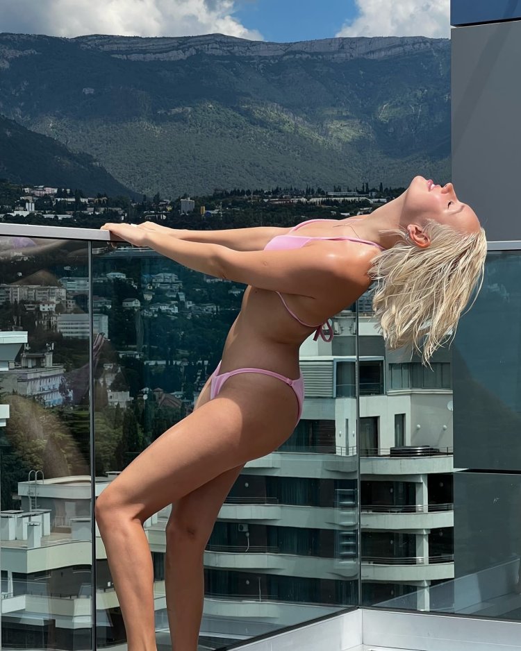 Клава Кока горячие