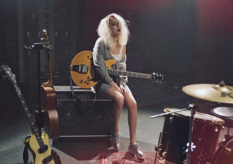 Клава Кока горячие