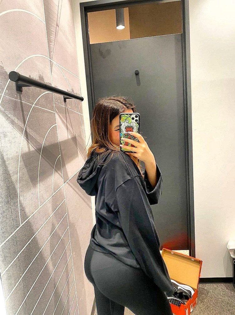 AHRINYAN Арина Бердникова