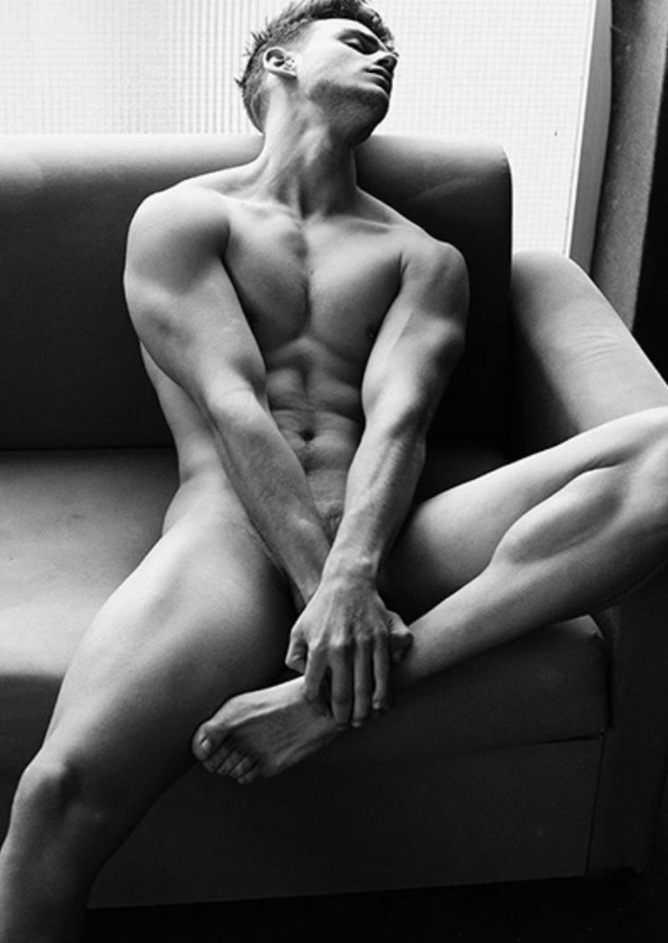 красивые голые тела красивых парней фото 65
