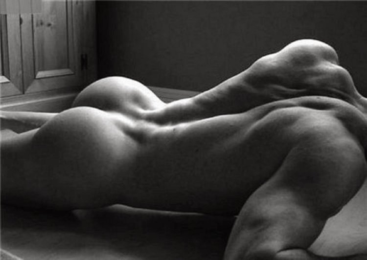 Красивые эротичные мужчины