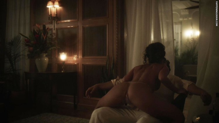 Лаура Меннелл эротические сцены