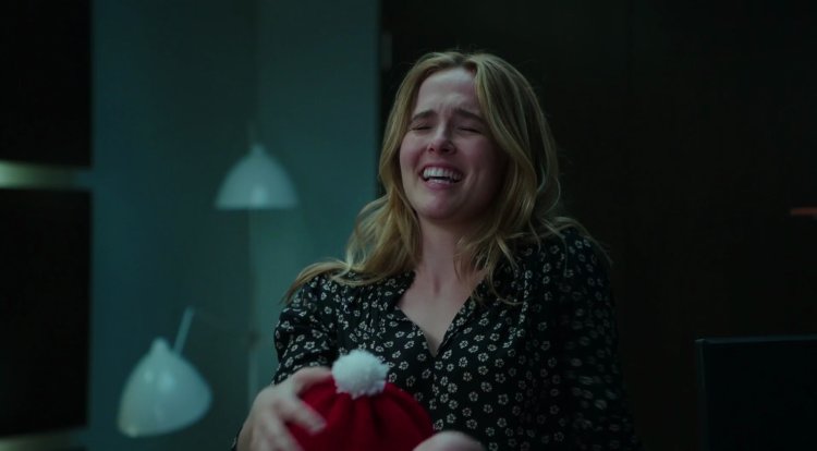 Зои Маршаль в купальнике