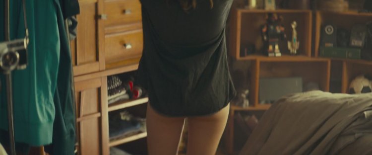 Эмма Робертс 18 фото+ в купальнике