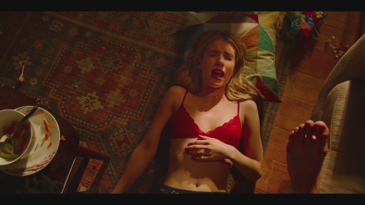 Эмма робертс в нижнем белье