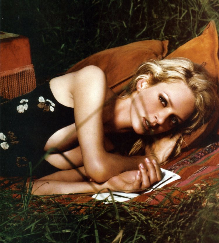 Опасные связи ума Турман 1988 голая