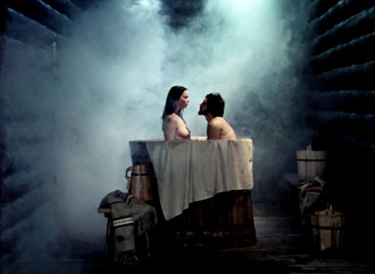 Актриса Анна Дымна голая