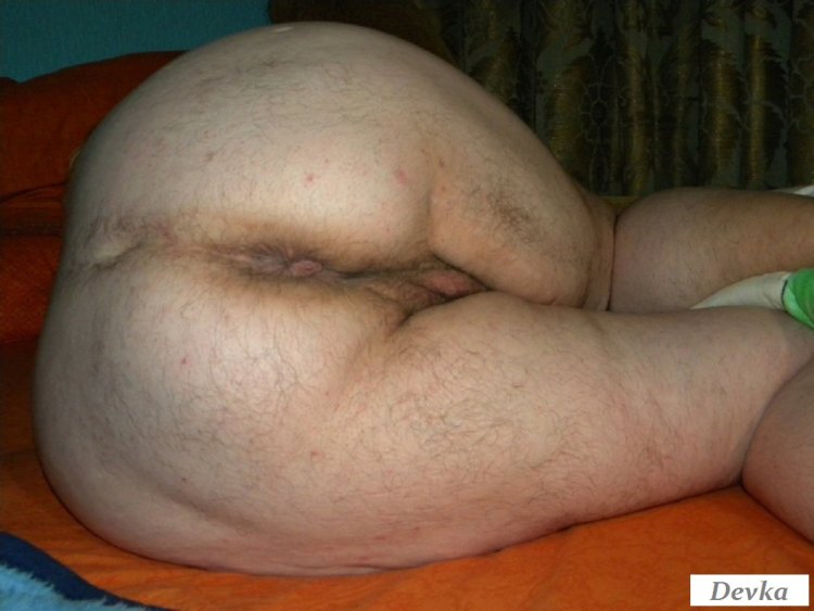 Старые волосатые задницы