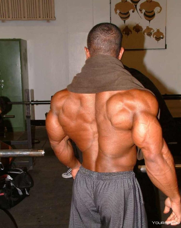 Китайская бодибилдерша Yuan Herong