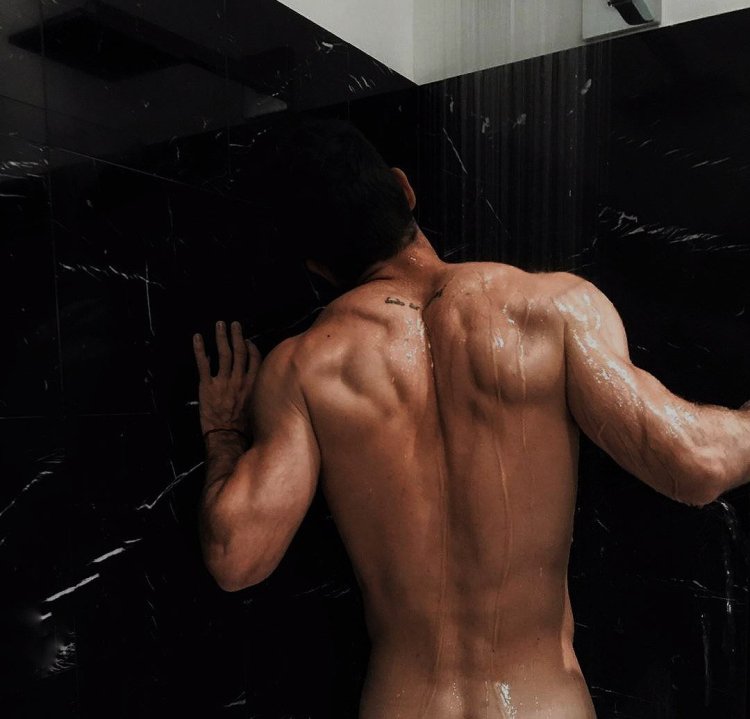 Трапеция спины