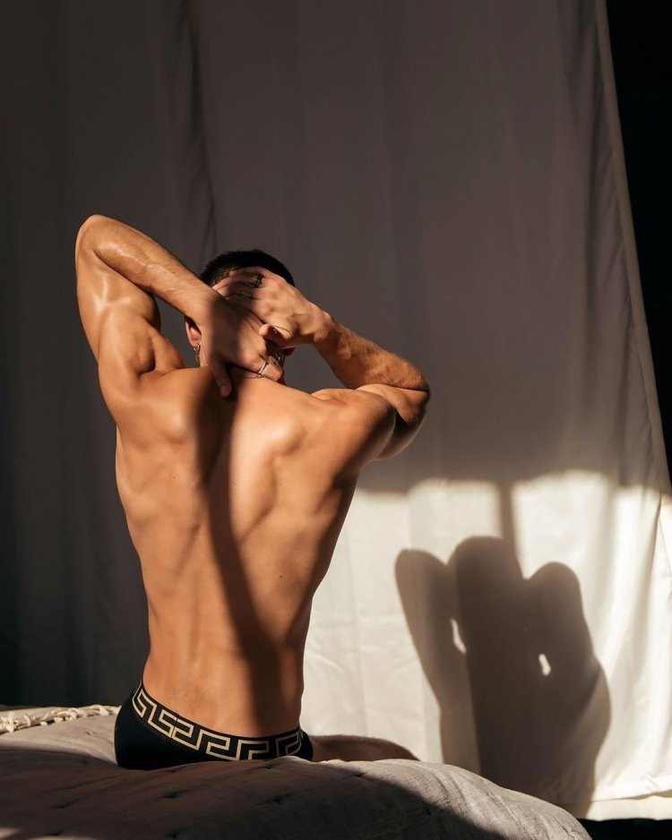 Накаченные девочки в стиле ню