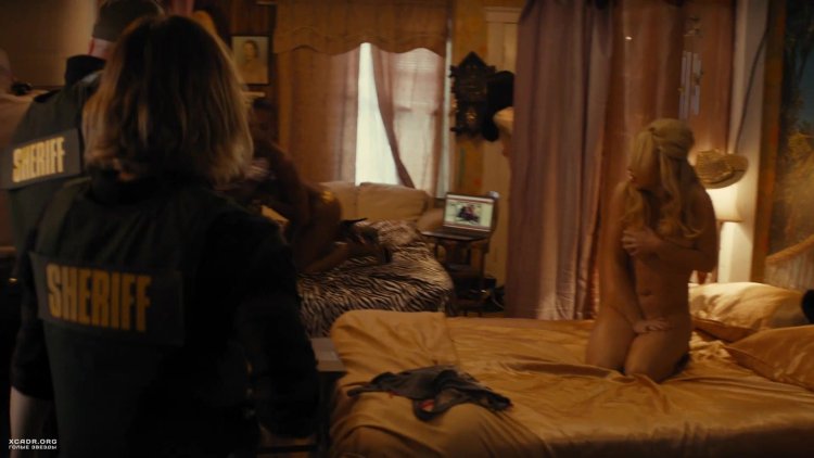 Обнаженная актриса