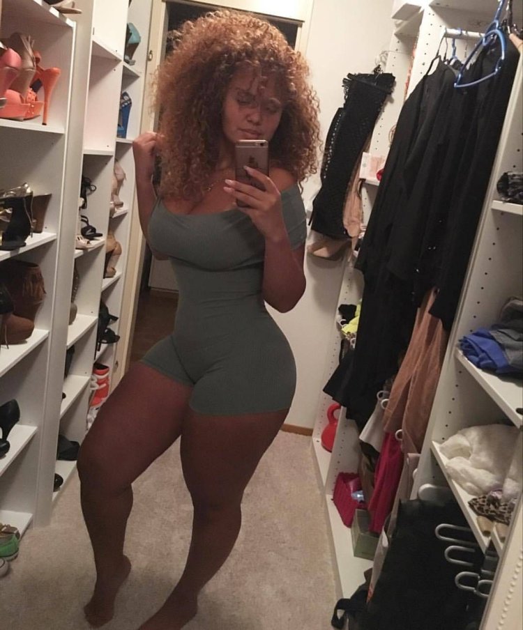 Модель + сайз Pamela Alexandra