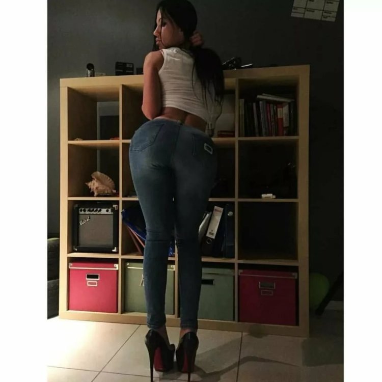 Без трусов в досинахчастное