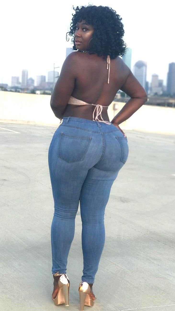 Gabriel Fox (@_blackgabbydoll)